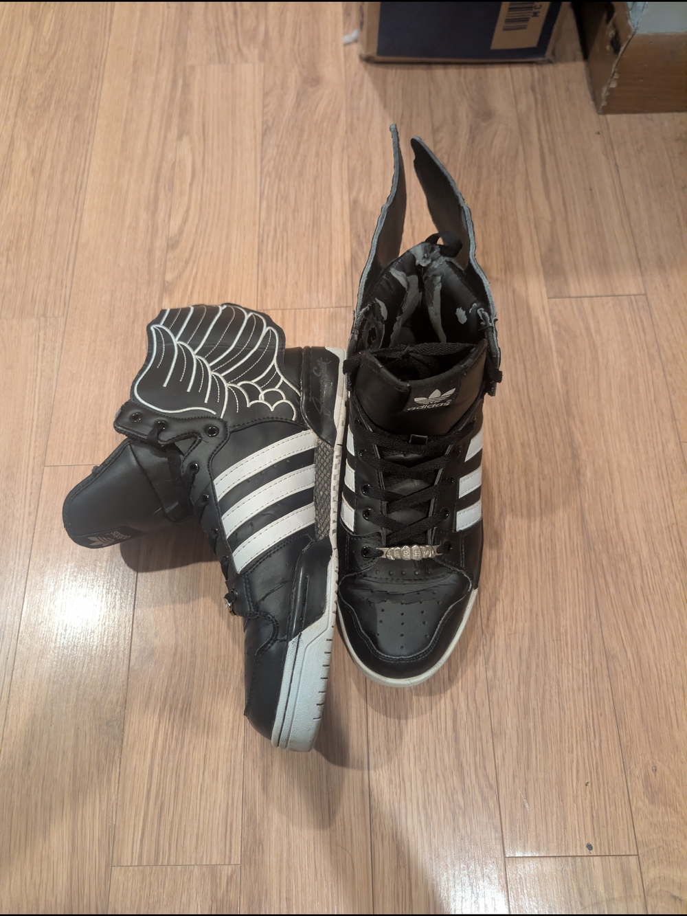 Jeremy Scott x Adidas "Black and White" Mens 11.5